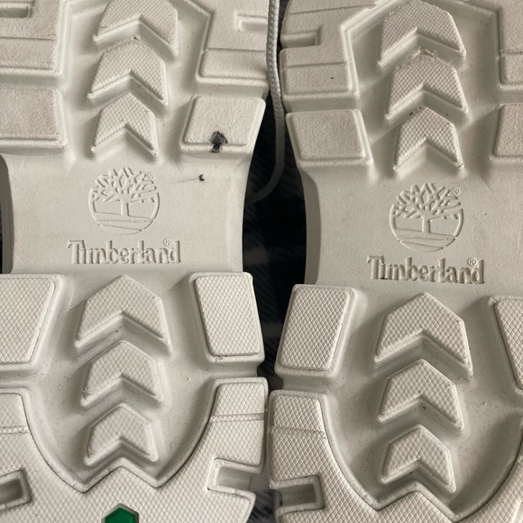 Timberland Chunky Sole Boots - Light Gray - Picture 6 of 8